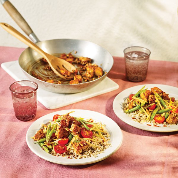 Cashew-crusted tofu &amp; apple som tam-style salad