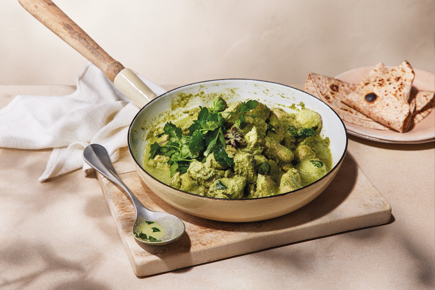 Coriander chicken curry