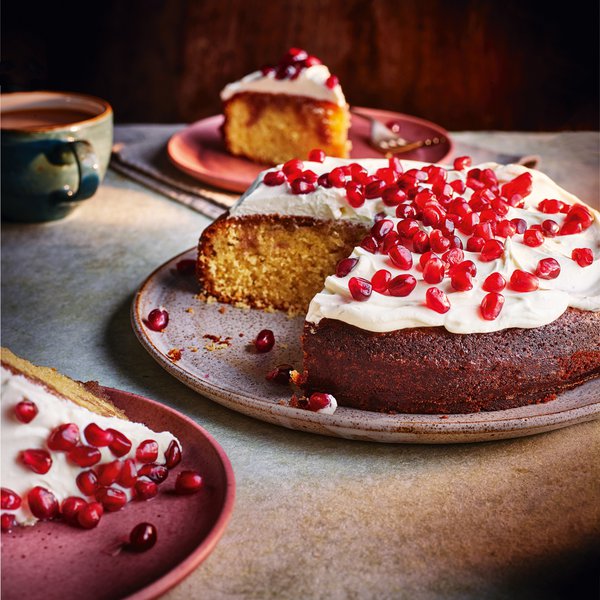 Orange and pomegranate cake