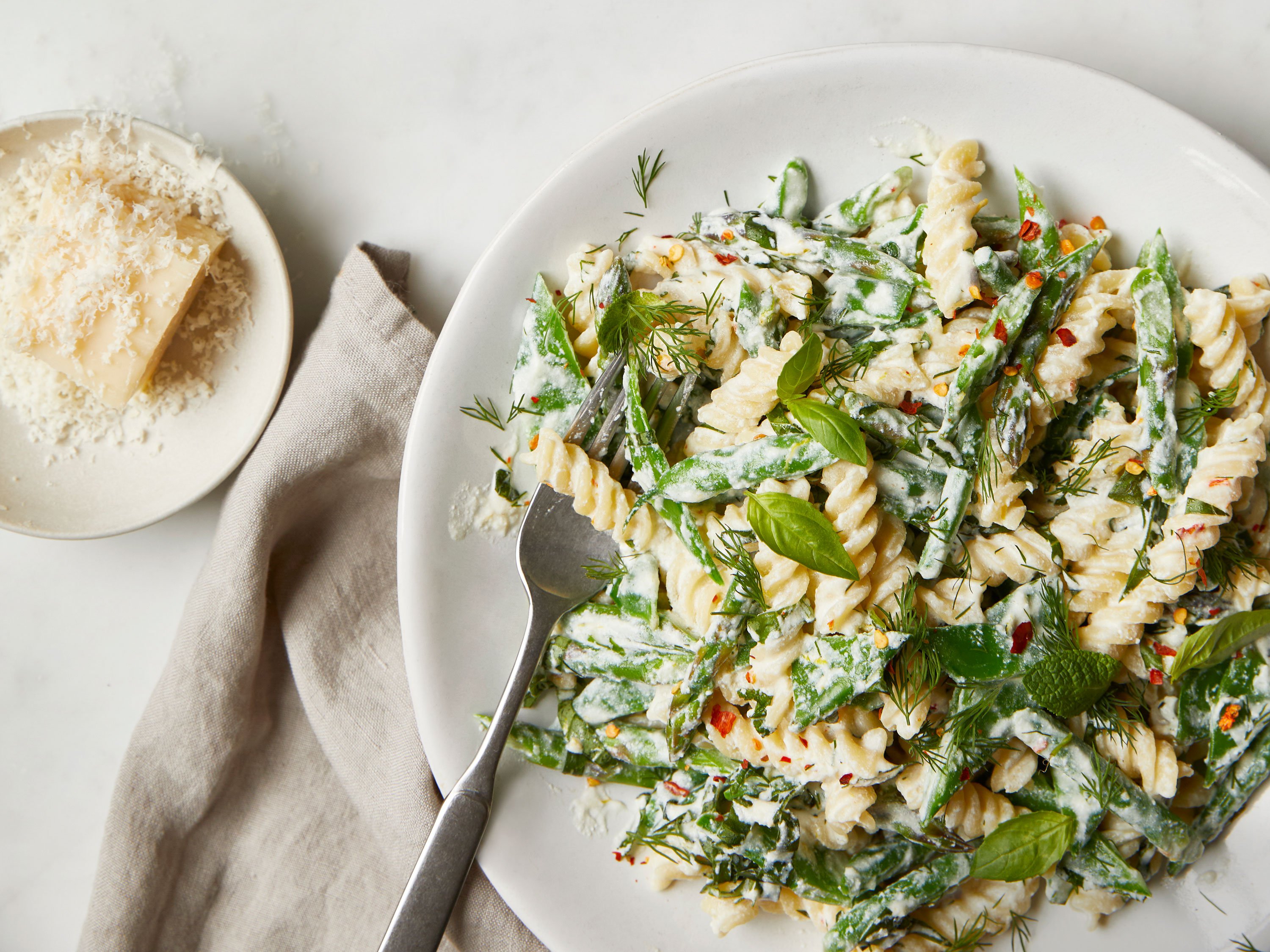 Lemony ricotta veg-drawer pasta