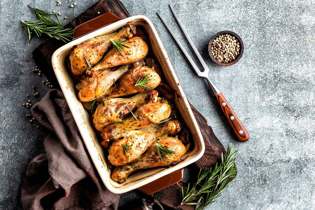 Crispy Rosemary & Garlic Chicken Drumsticks Recipe - Waitrose UAE ...