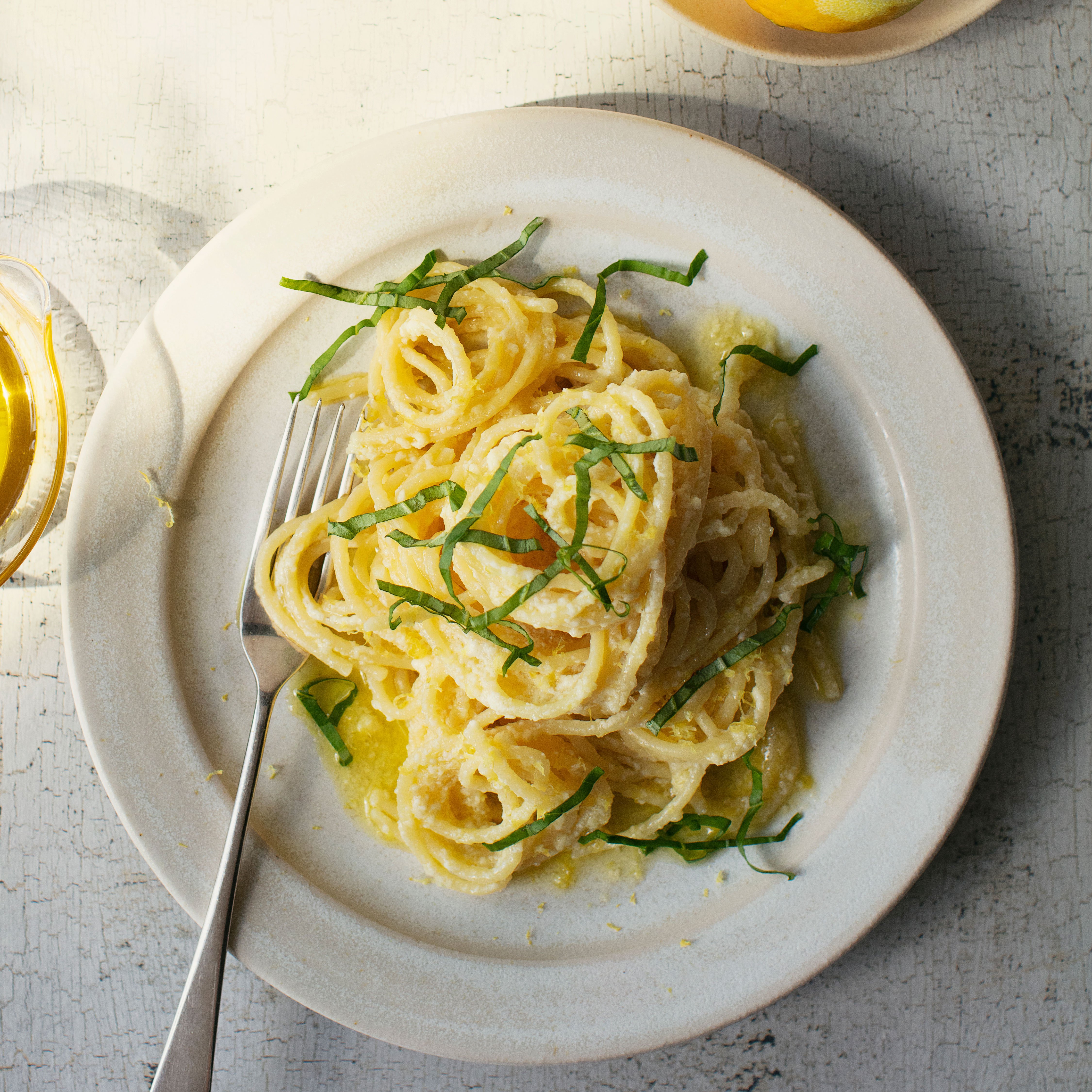 Spaghetti with lemon